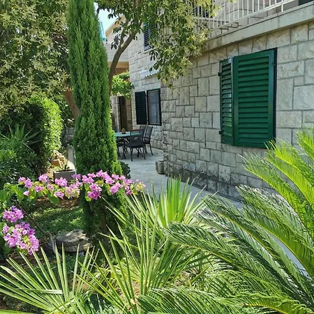 Vesna Apartment *